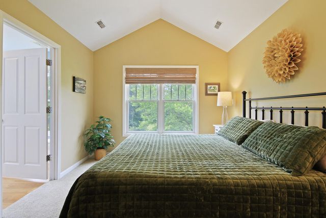 5200 N LOCUST GROVE CHURCH RD, Columbia, MO 65202