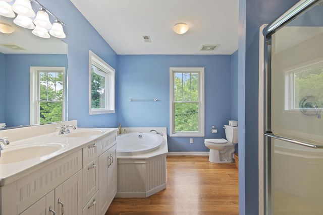 5200 N LOCUST GROVE CHURCH RD, Columbia, MO 65202