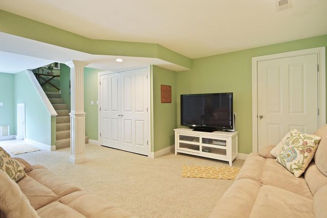 5200 N LOCUST GROVE CHURCH RD, Columbia, MO 65202