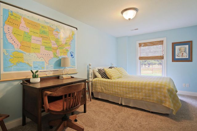 5200 N LOCUST GROVE CHURCH RD, Columbia, MO 65202