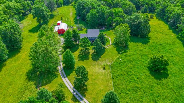 5200 N LOCUST GROVE CHURCH RD, Columbia, MO 65202