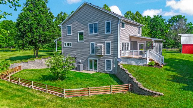 5200 N LOCUST GROVE CHURCH RD, Columbia, MO 65202