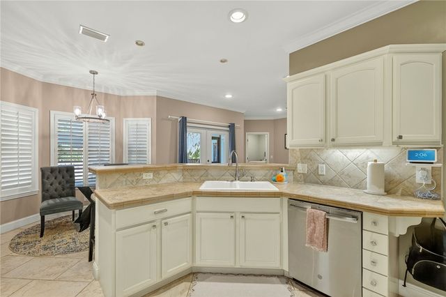 308 Magnolia Street, St Simons Island, GA 31522