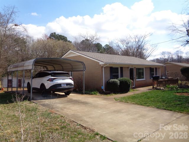 529 Harmon Street, Forest City, NC 28043