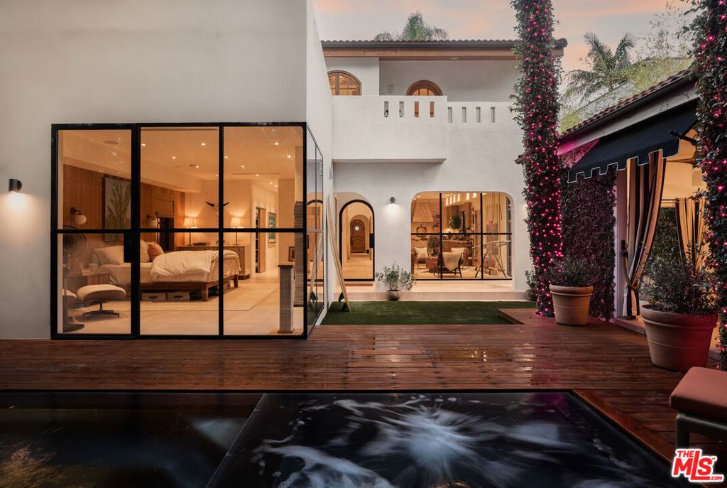 918 N La Jolla Avenue, West Hollywood, CA 90046 — exterior