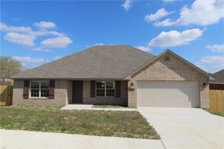 2000 Morgan Circle, Gentry, AR 72734