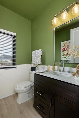 13680 W Upland Ridge COURT, New Berlin, WI 53151