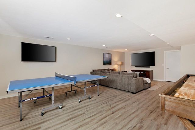 13680 W Upland Ridge COURT, New Berlin, WI 53151