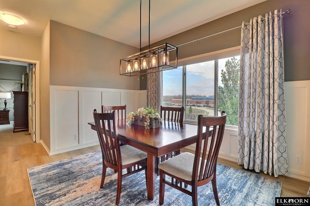 1405 S 208Th Street, Elkhorn, NE 68022