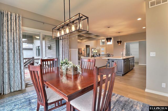 1405 S 208Th Street, Elkhorn, NE 68022