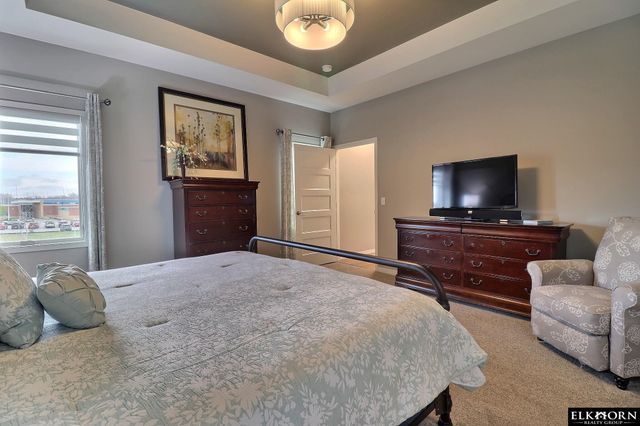 1405 S 208Th Street, Elkhorn, NE 68022