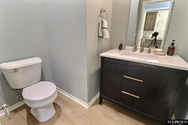 1405 S 208Th Street, Elkhorn, NE 68022