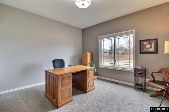 1405 S 208Th Street, Elkhorn, NE 68022