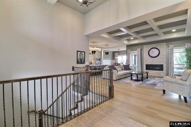 1405 S 208Th Street, Elkhorn, NE 68022