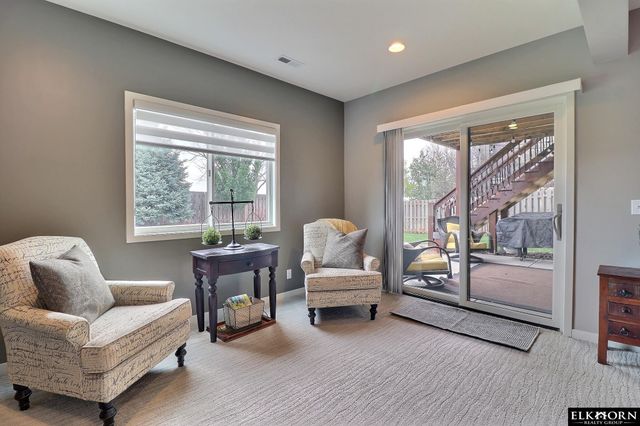 1405 S 208Th Street, Elkhorn, NE 68022