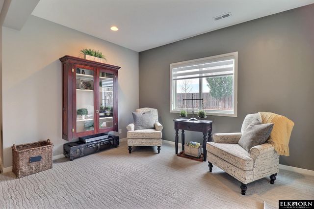 1405 S 208Th Street, Elkhorn, NE 68022