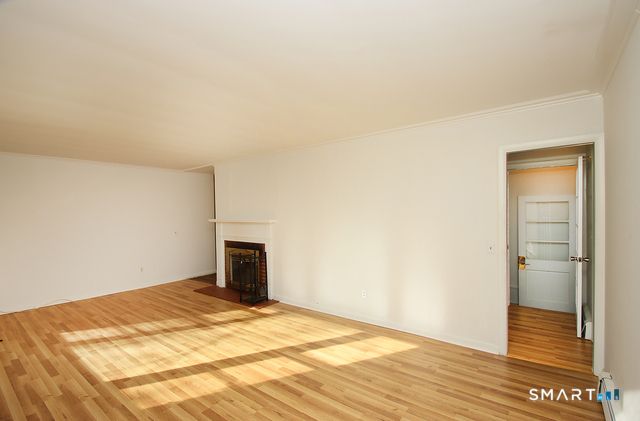 106 Glenwood Road, Clinton, CT 06413