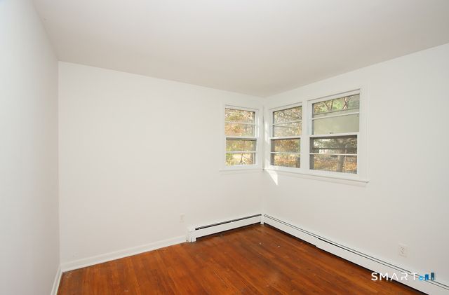 106 Glenwood Road, Clinton, CT 06413