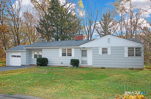 106 Glenwood Road, Clinton, CT 06413