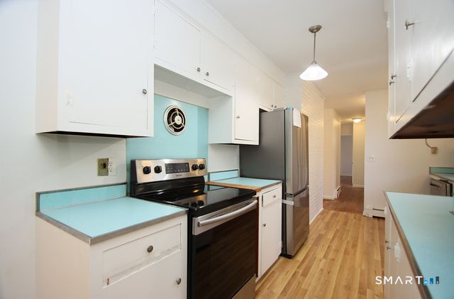 106 Glenwood Road, Clinton, CT 06413