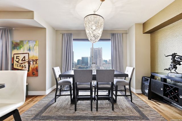 215 Center St Apt 1201, San Antonio, TX 78202