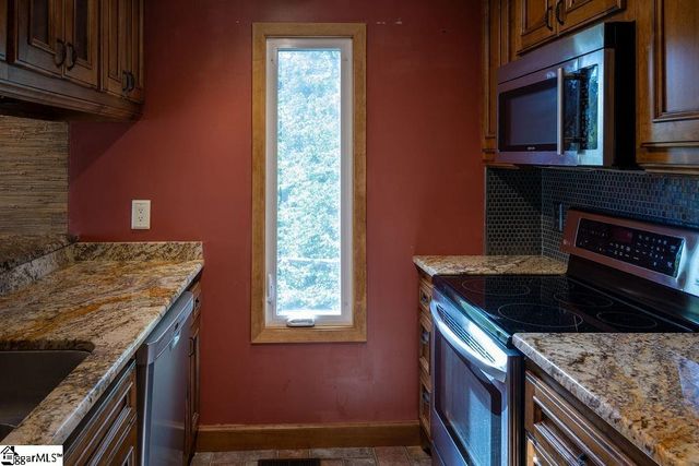 14 Persimmon Lane, Greenville, SC 29609