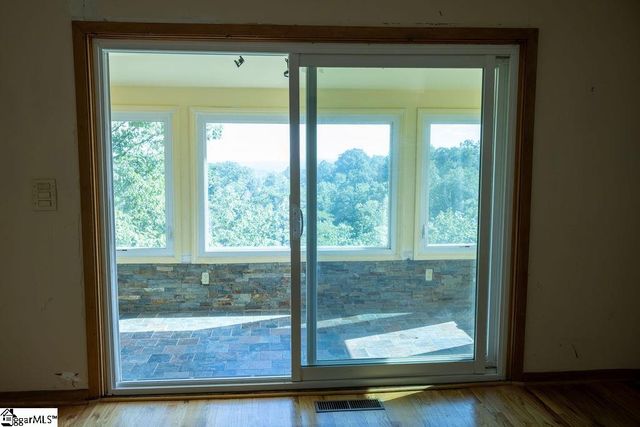 14 Persimmon Lane, Greenville, SC 29609
