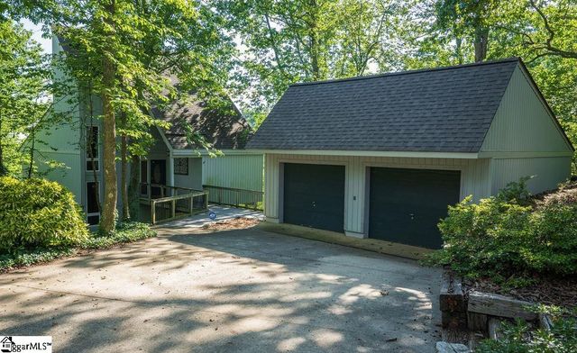 14 Persimmon Lane, Greenville, SC 29609