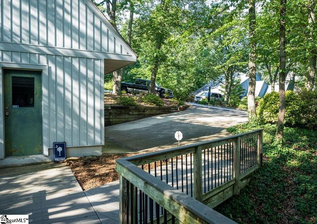 14 Persimmon Lane, Greenville, SC 29609