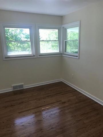 8131 Rowan Rd, Cranberry Twp, PA 16066