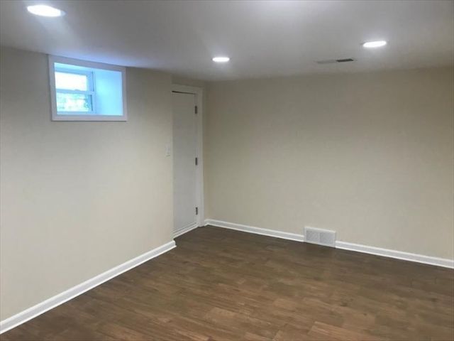 8131 Rowan Rd, Cranberry Twp, PA 16066