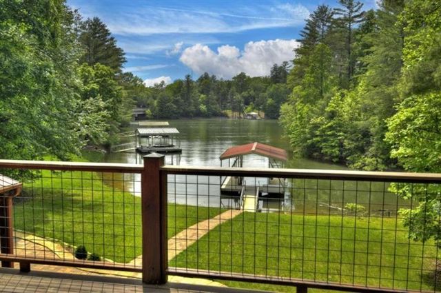 67 Lakeshore Drive, Blairsville, GA 30512