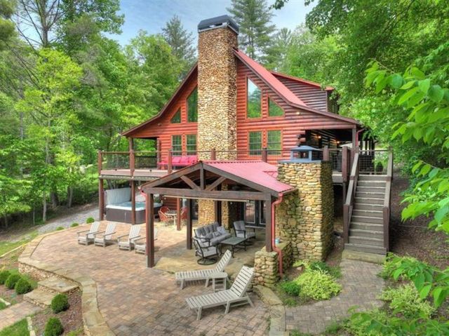67 Lakeshore Drive, Blairsville, GA 30512