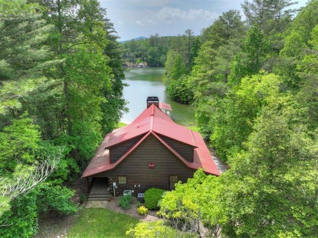 67 Lakeshore Drive, Blairsville, GA 30512