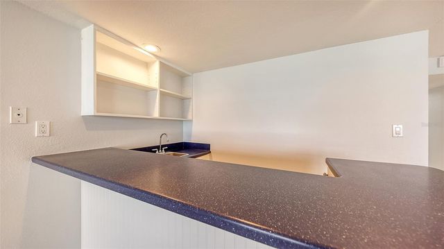 420 BEACH ROAD 706, Sarasota, FL 34242