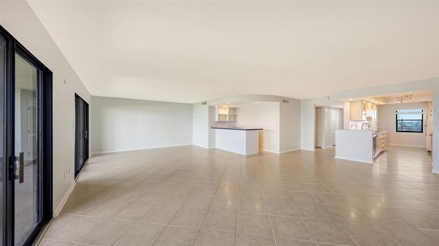 420 BEACH ROAD 706, Sarasota, FL 34242