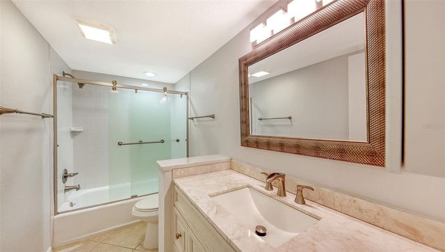 420 BEACH ROAD 706, Sarasota, FL 34242
