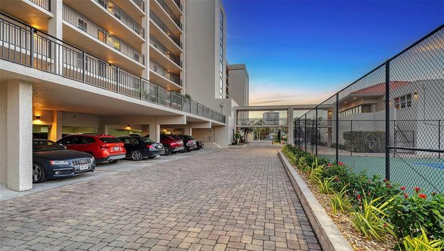 420 BEACH ROAD 706, Sarasota, FL 34242