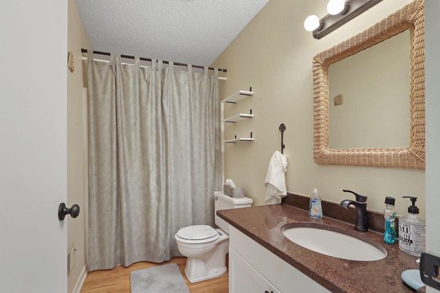 131 Lance DRIVE #21, Twin Lakes, WI 53181