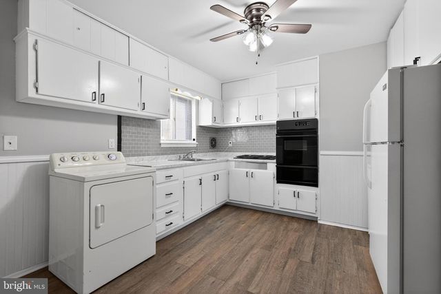 704 BIRCHWOOD DR, Newark, DE 19713