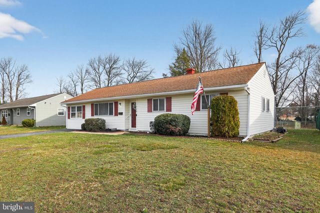 704 BIRCHWOOD DR, Newark, DE 19713