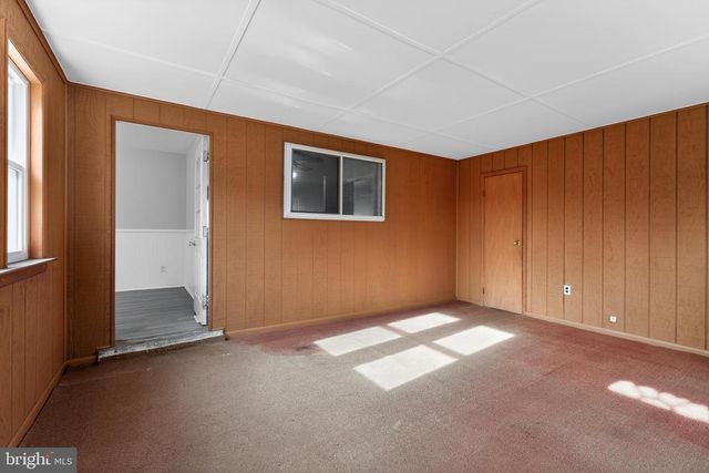 704 BIRCHWOOD DR, Newark, DE 19713