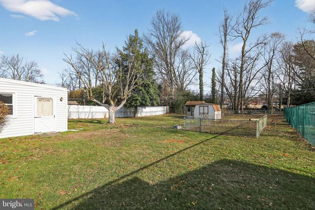 704 BIRCHWOOD DR, Newark, DE 19713