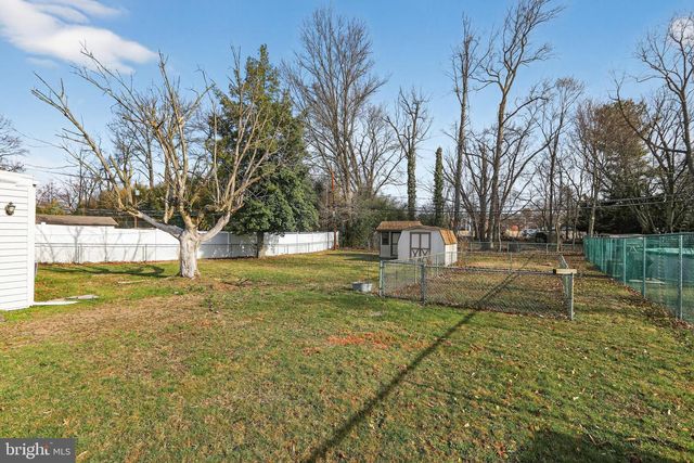 704 BIRCHWOOD DR, Newark, DE 19713