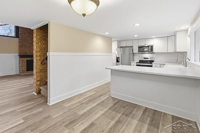 4905 Sturgeon Creek Parkway, Midland, MI 48640