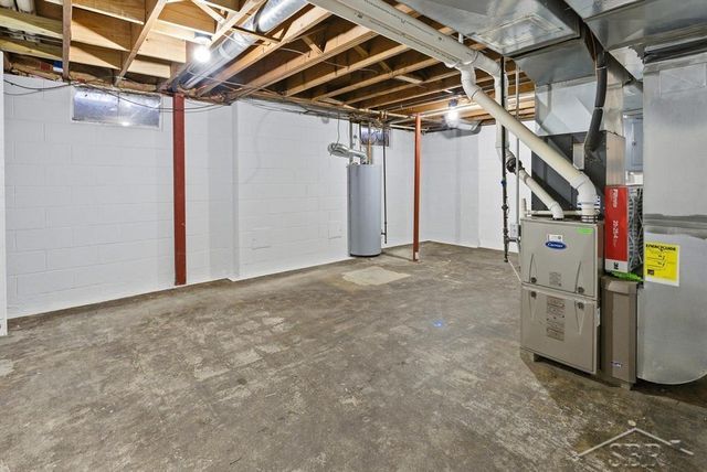 4905 Sturgeon Creek Parkway, Midland, MI 48640