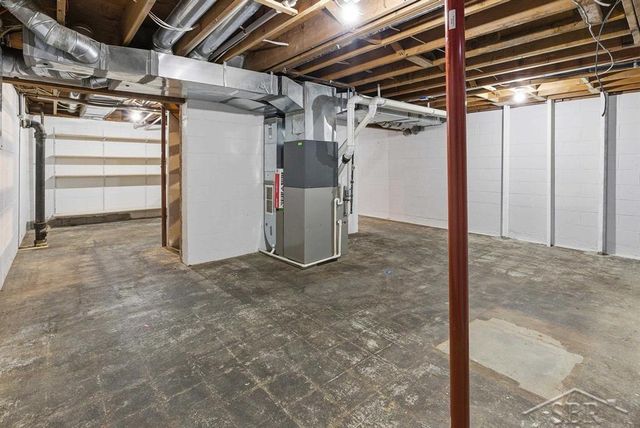 4905 Sturgeon Creek Parkway, Midland, MI 48640