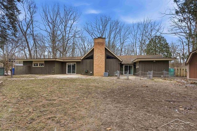 4905 Sturgeon Creek Parkway, Midland, MI 48640