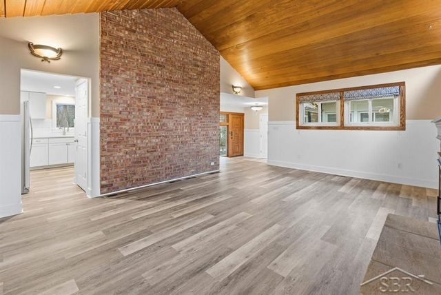 4905 Sturgeon Creek Parkway, Midland, MI 48640