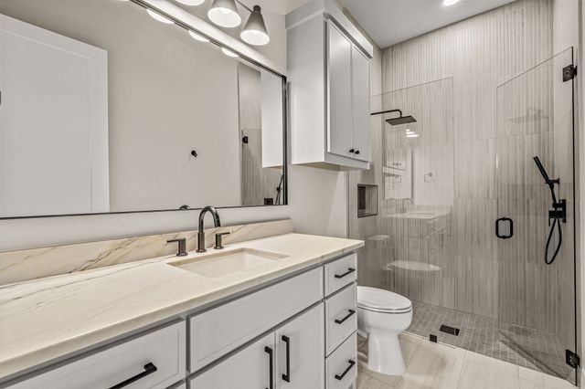 2832 Southbay Circle, Northlake, TX 76226